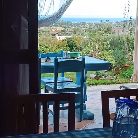 Domu Abi Manna Vila Tertenìa Exterior foto